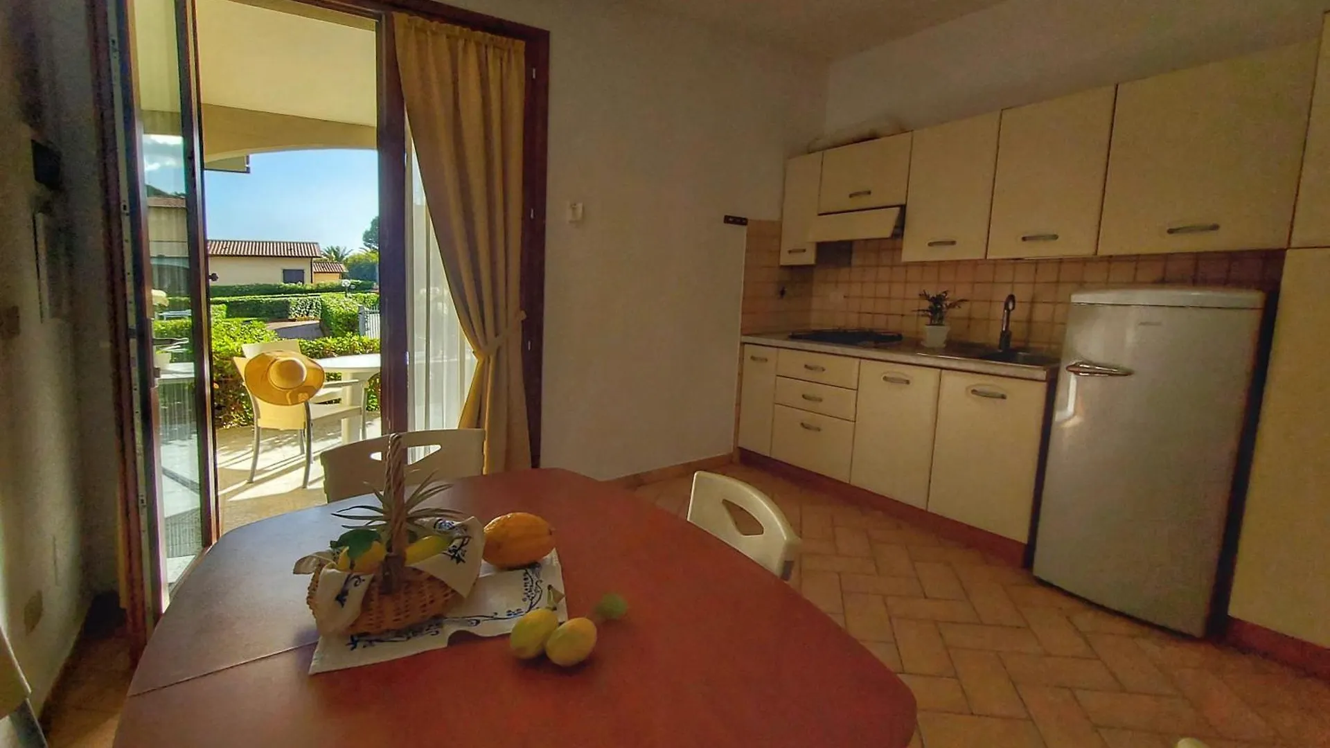 *** Apartmanhotel Lido Azzurro Residence Rta Capoliveri Olaszország